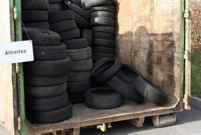 Reifen-Container-1